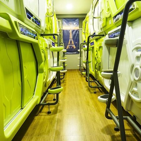 Super Oyo 91328 Fiducia Capsule Hotel Τζακάρτα Εξωτερικό φωτογραφία