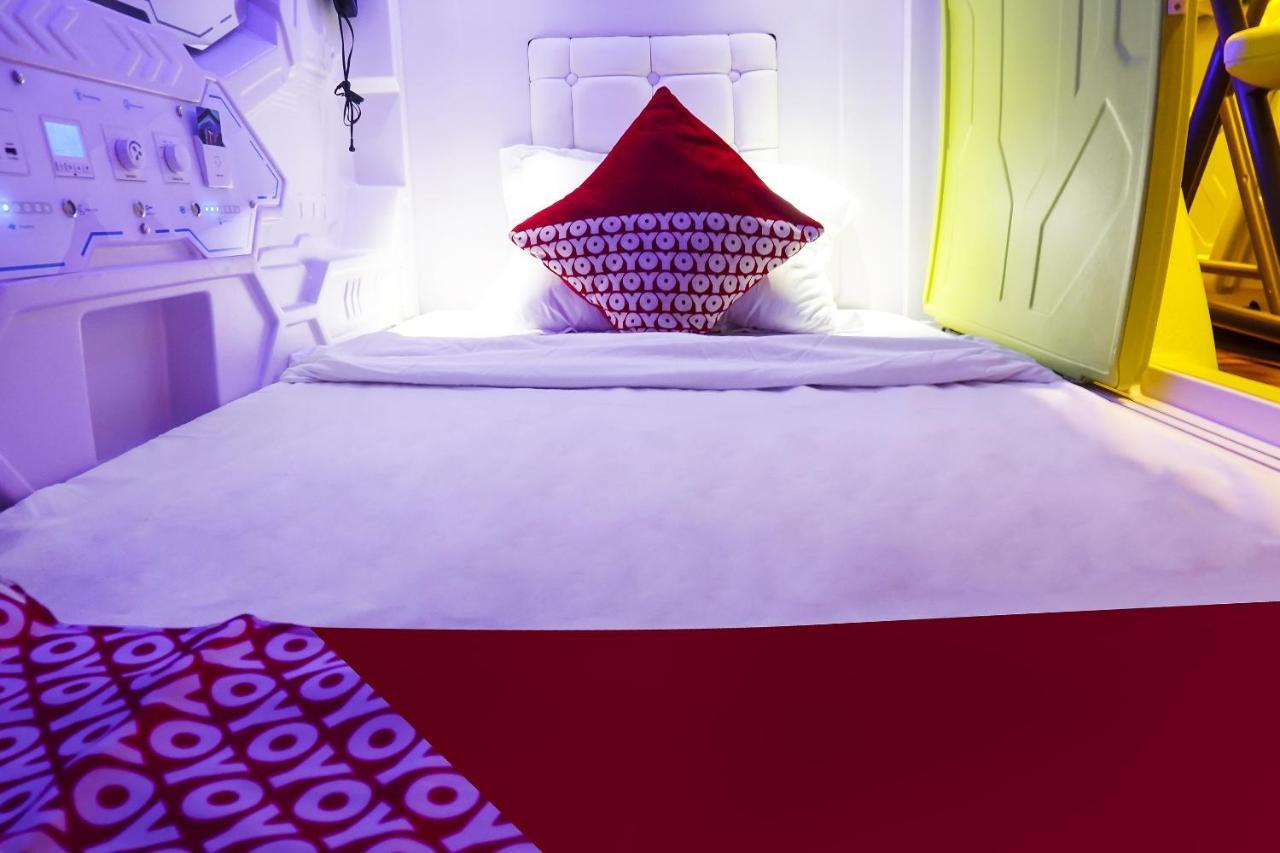 Super Oyo 91328 Fiducia Capsule Hotel Τζακάρτα Εξωτερικό φωτογραφία